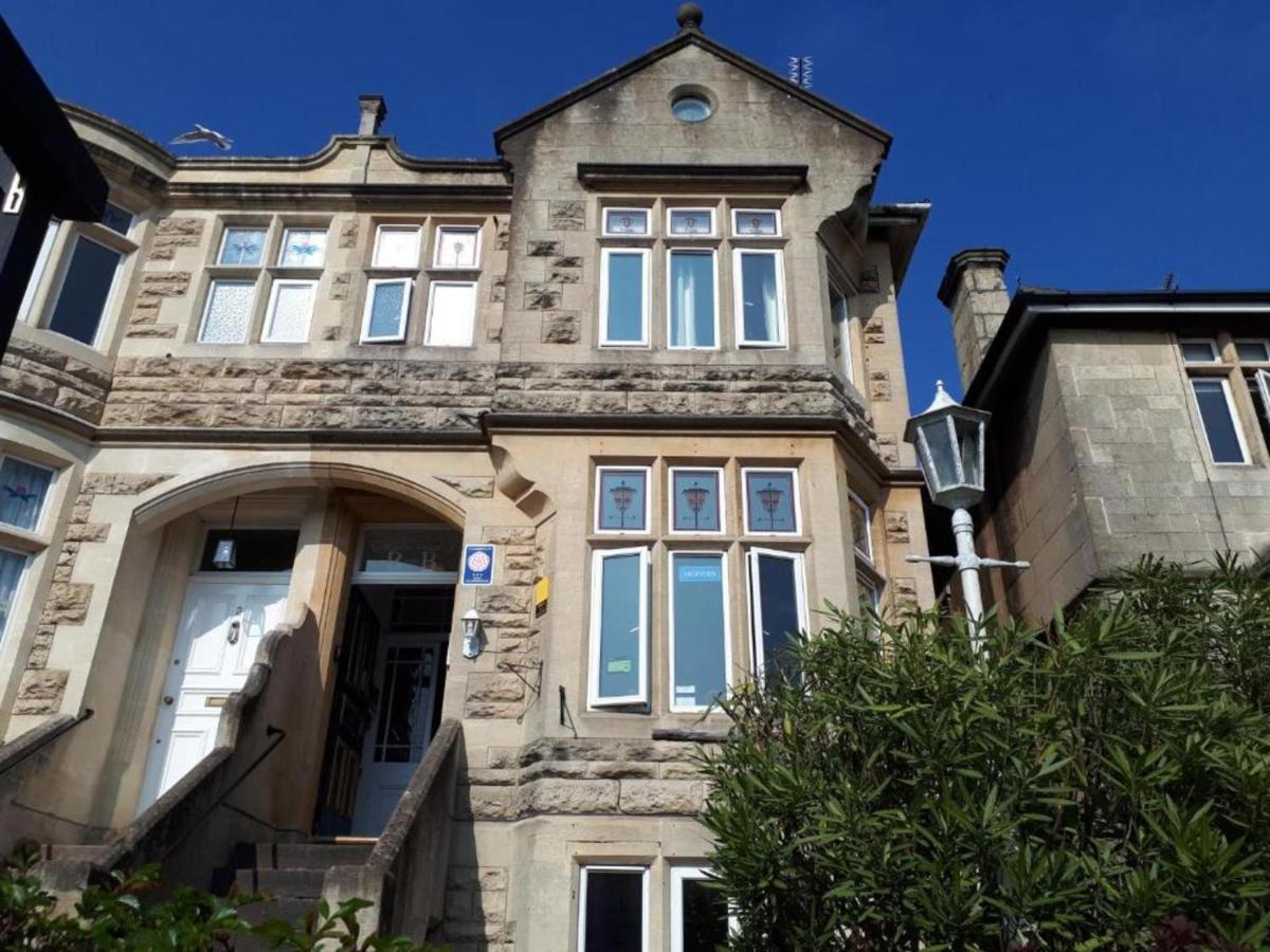 Oyo 3 Crescent Gardens Hotel Bath Exterior foto